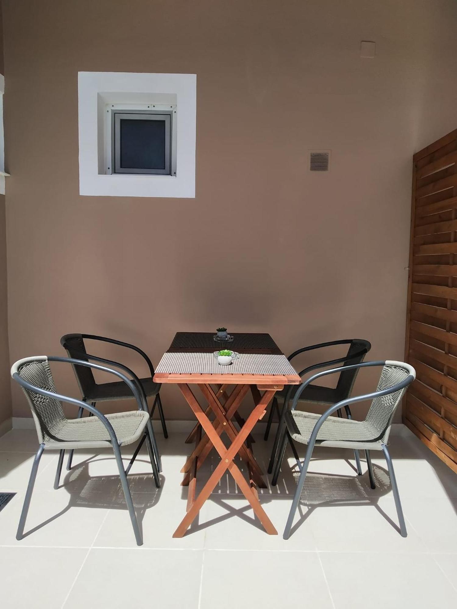 Trousas Apartments Roda  Luaran gambar