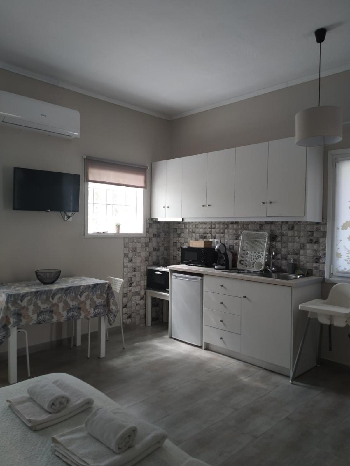 Trousas Apartments Roda  Luaran gambar