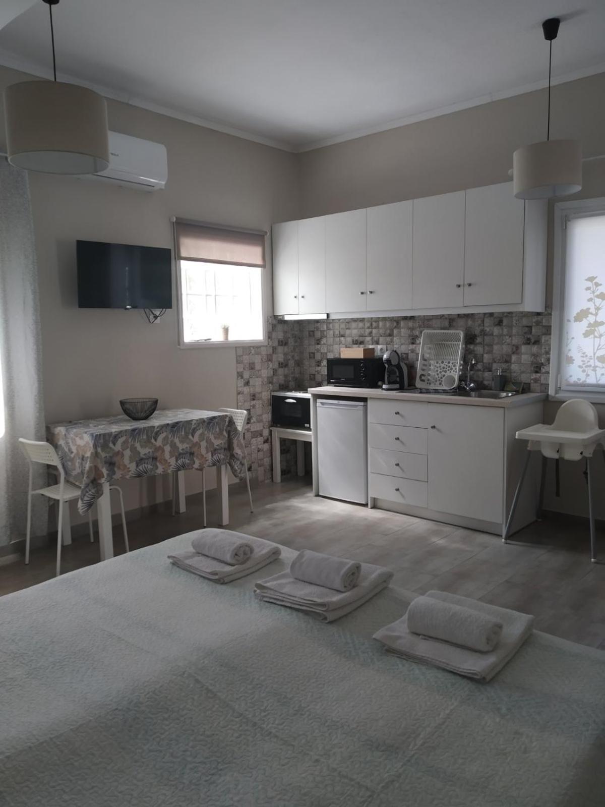 Trousas Apartments Roda  Luaran gambar
